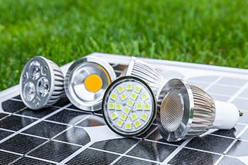 entenda-a-eficacia-das-lampadas-de-led-nutridas-por-energia-solar